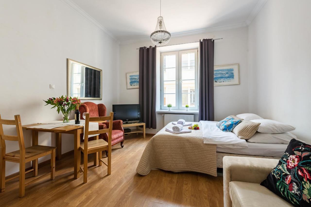 ורשה P&O Apartments Old Town מראה חיצוני תמונה