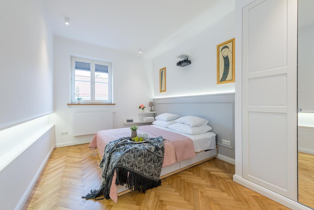 ורשה P&O Apartments Old Town מראה חיצוני תמונה