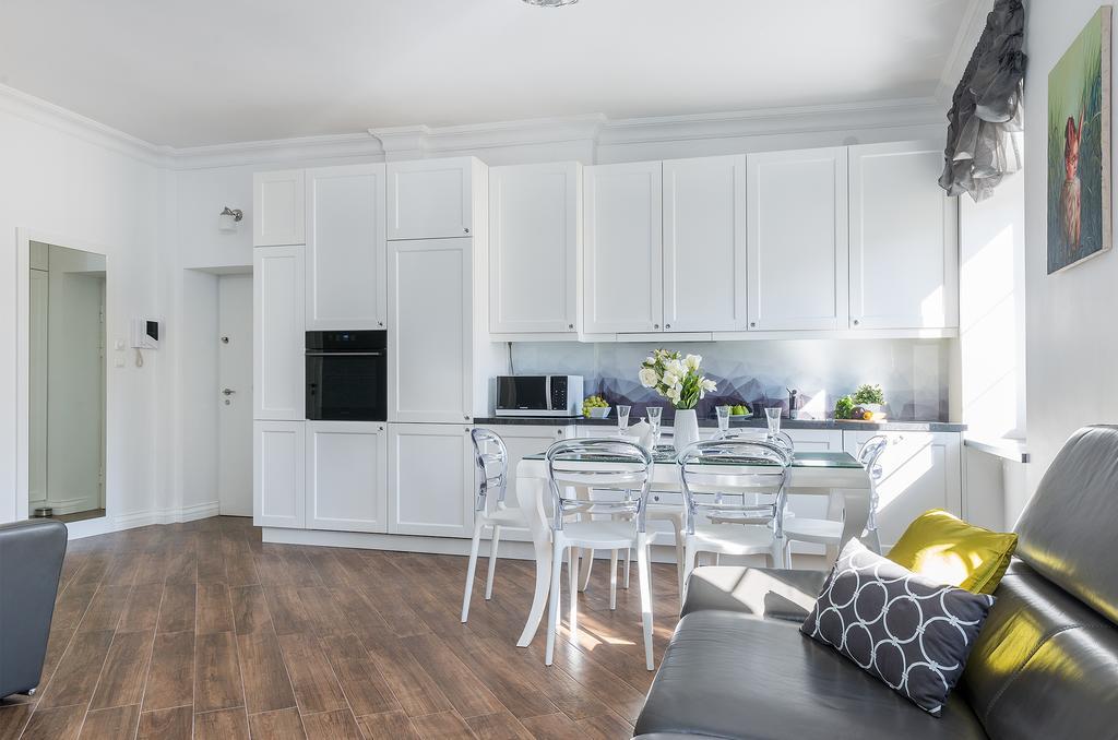 ורשה P&O Apartments Old Town מראה חיצוני תמונה