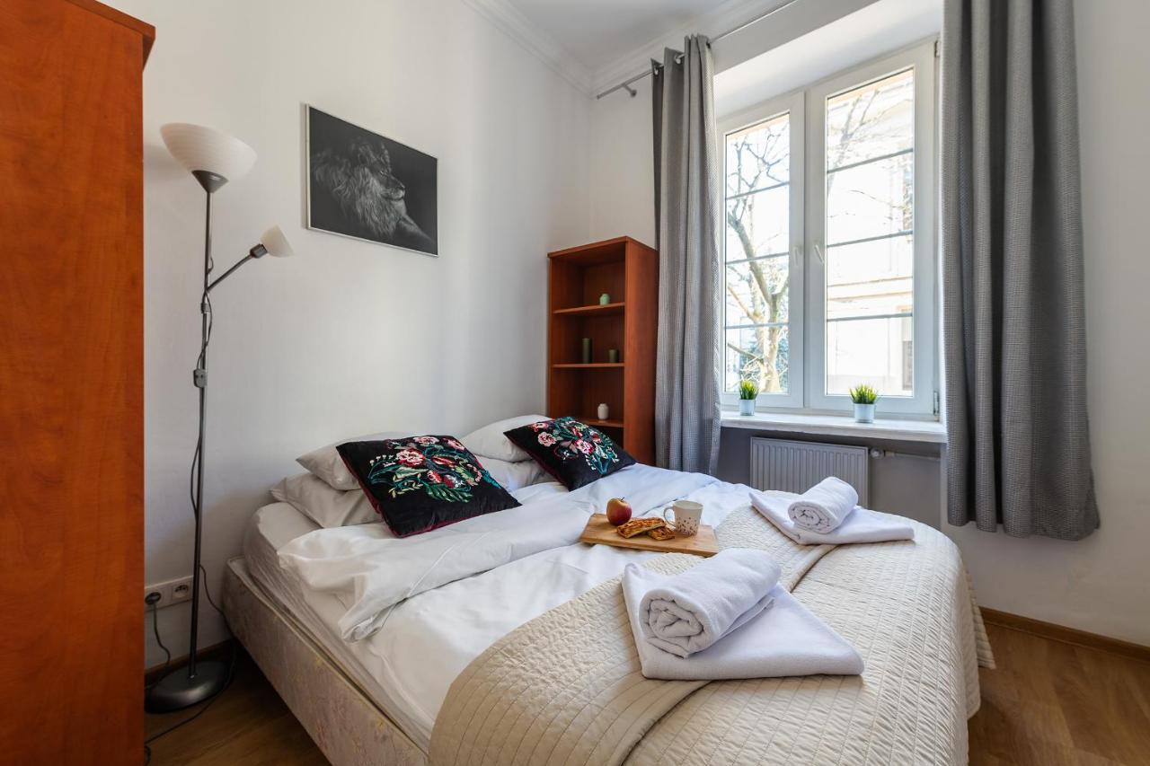 ורשה P&O Apartments Old Town מראה חיצוני תמונה